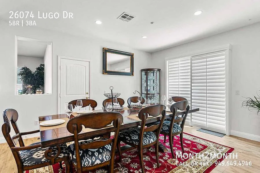 Loma Vista Retreat on Lugo Dr — Photo 3