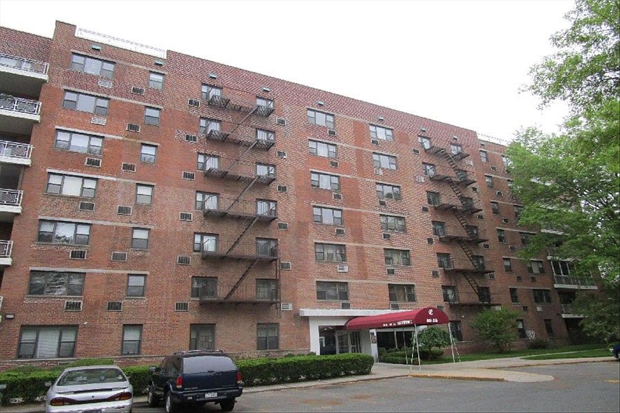 1st image of 8935 155th Ave APT 1F