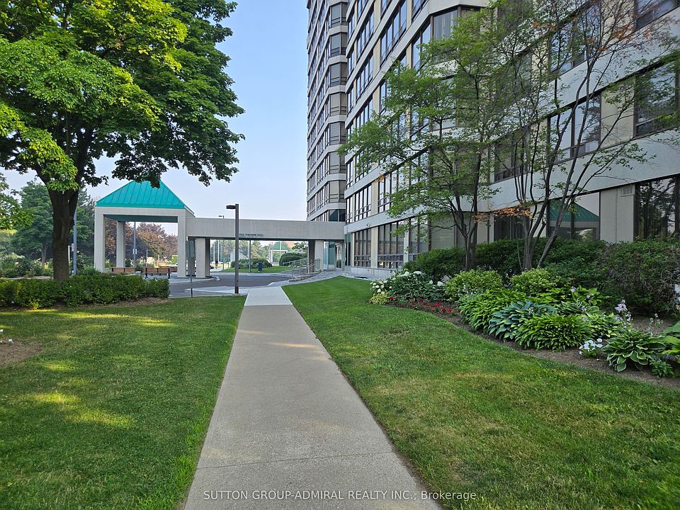 1st image of 330 Mill St S #908