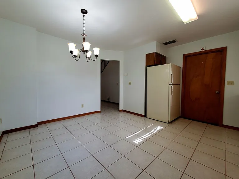 1423 Disston Ave — Photo 15
