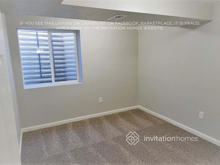 14953 E Temple Pl — Photo 12