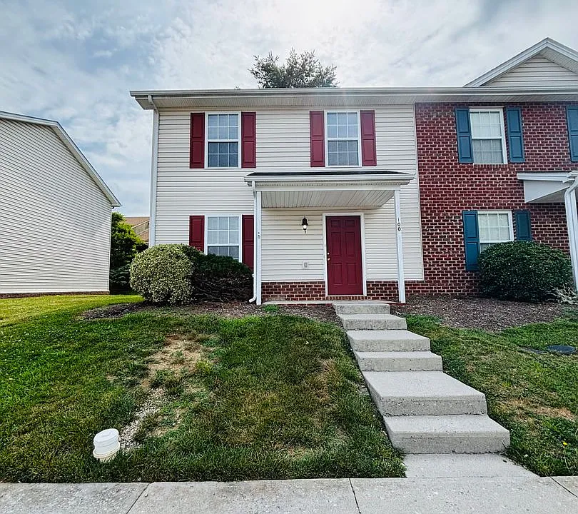 100 Salem Ln