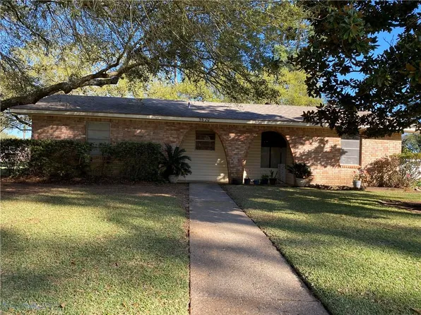 5620 Skylark Dr, Alexandria, LA 71303