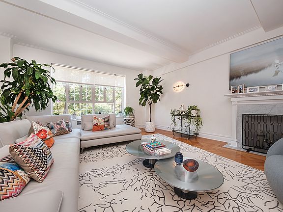 5th image of 275 Central Park W APT 2C