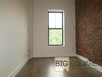 Rented by Big Square Realty LLC