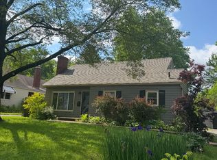 187 E Cooke Rd, Columbus, OH 43214