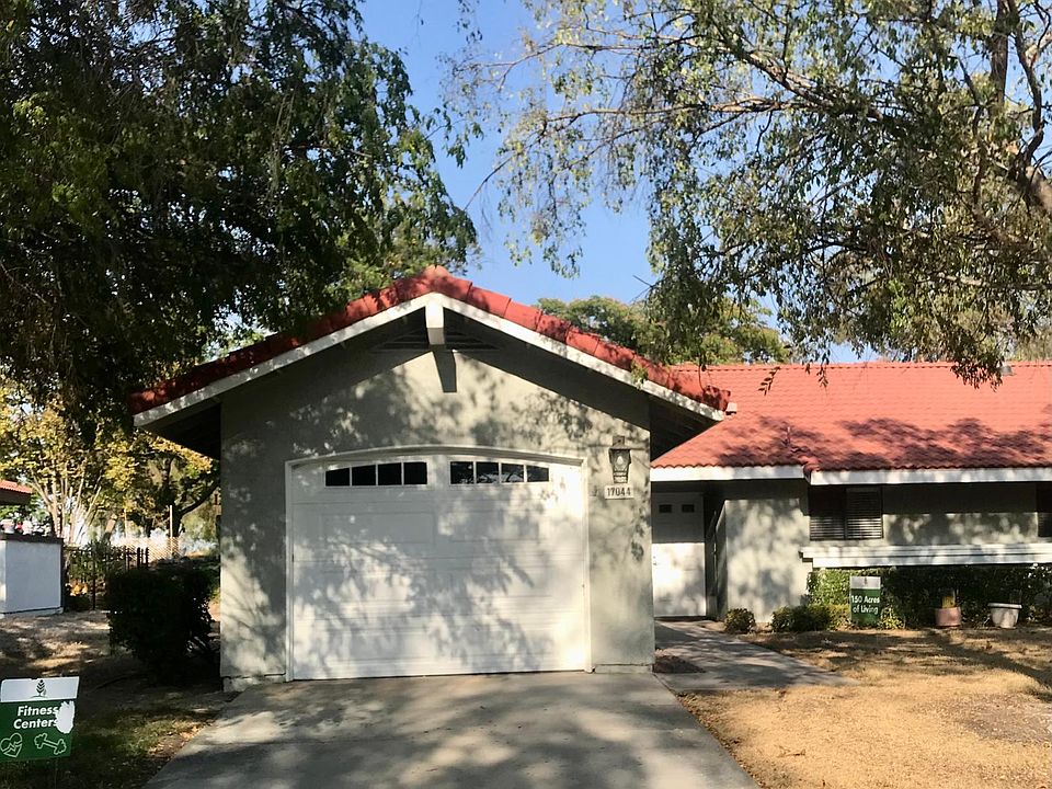 1st image of 17044 Andrews Cir