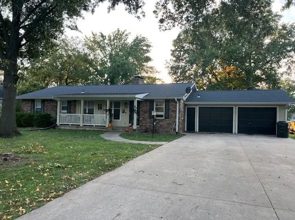 217 N Church St, La Plata, MO 63549