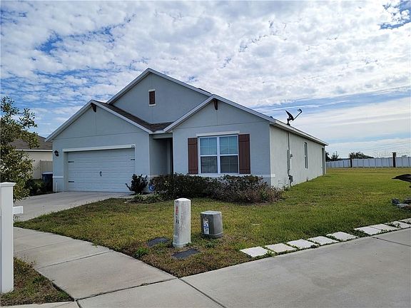 2nd image of 205 Remington Pl