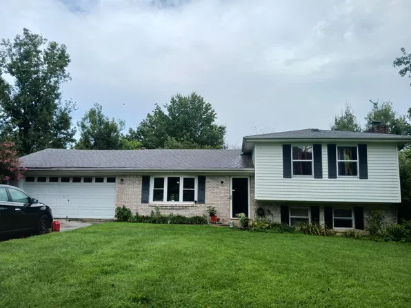 1004 Dawson St, Richmond, KY 40475