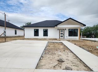 2778 Rodriguez St, Eagle Pass, TX 78852