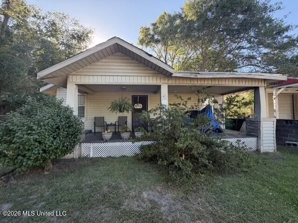 2419 17th Ave #A, Gulfport, MS 39501