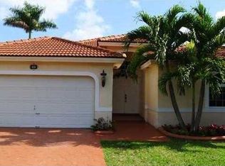 16535 SW 95th St, Miami, FL 33196