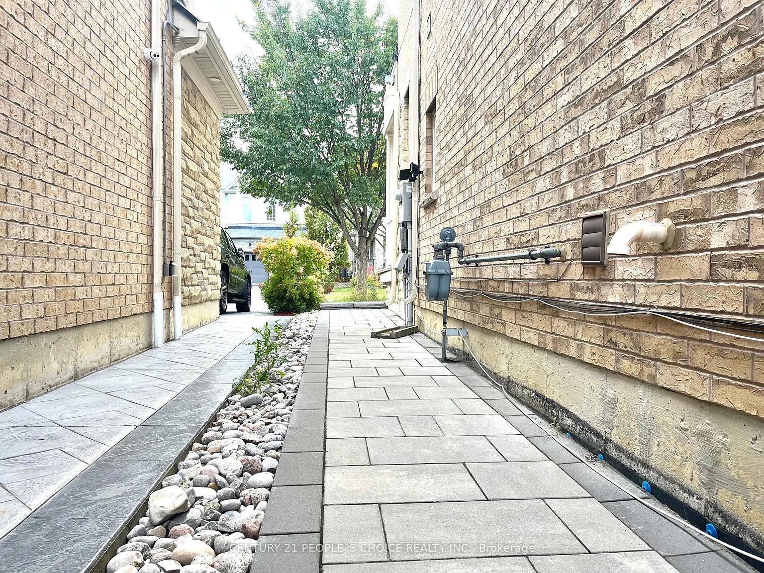 3 bed, $2,500 — Photo 4