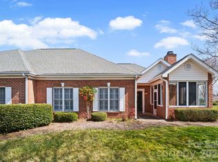 8348 Highland Glen Dr, Charlotte, NC