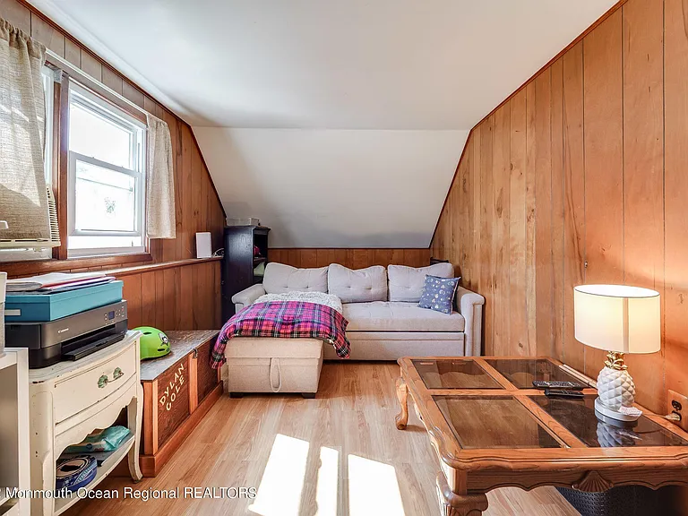 23 Briarcliff Pl #2 — Photo 2