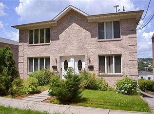 75 Stratton St, Yonkers, NY 10701