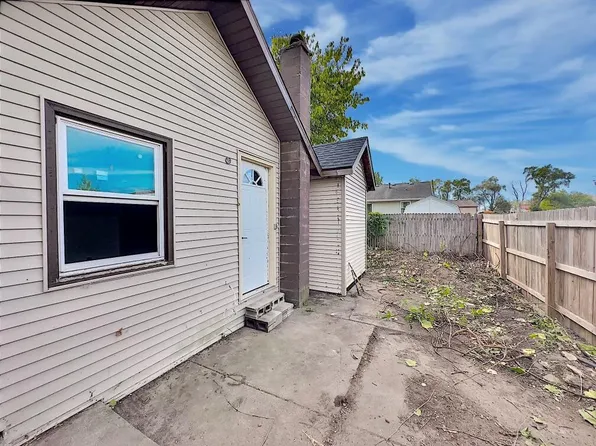 1903 Wyoming Ave SW, Wyoming, MI 49519