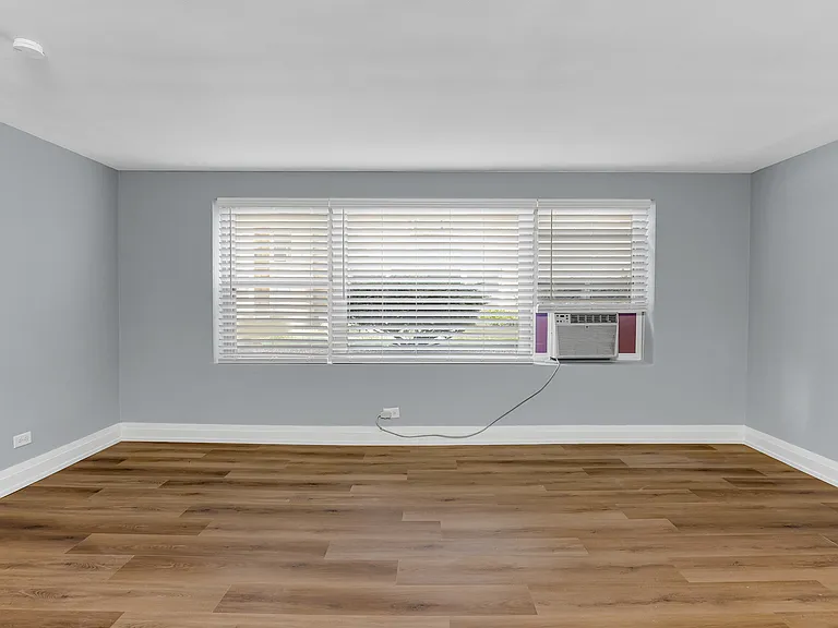 3725 N Harlem Ave #B — Photo 3