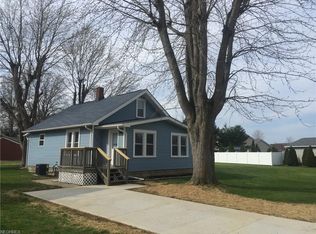 316 7th St NW, Strasburg, OH