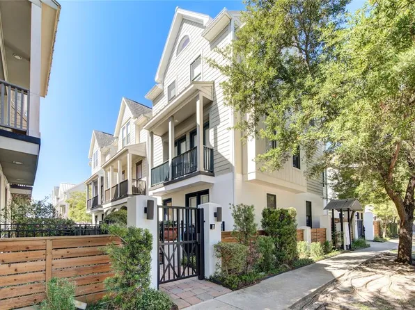 3251 Maxroy St, Houston, TX 77008