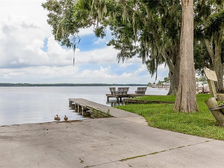 Accessible community park and boat ramp within Lake Shore Es