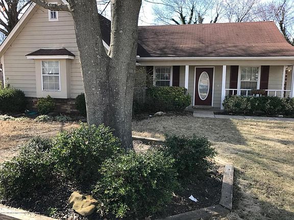 4th image of 6799 Blue Spruce Dr
