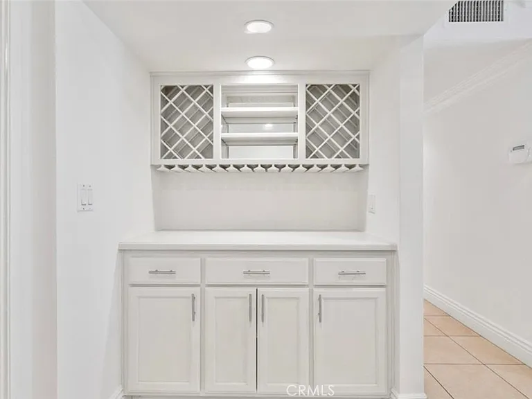 5954 Wilkinson Ave — Photo 14