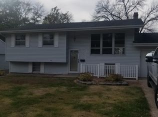 317 Lincolnshire Blvd, Belleville, IL 62221