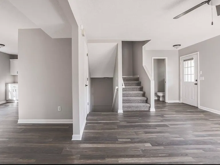 5460 Blue Oak Dr — Photo 11