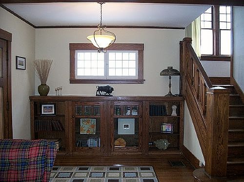 3rd image of 180 Crestwood Ave