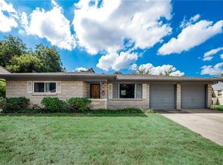 708 Valley View Dr, Arlington, TX 76010