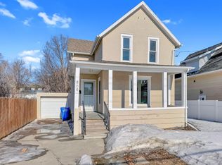 809 11th Ave N, Fargo, ND 58102