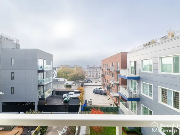 101-19 Rockaway Beach Avenue image 6 of 35