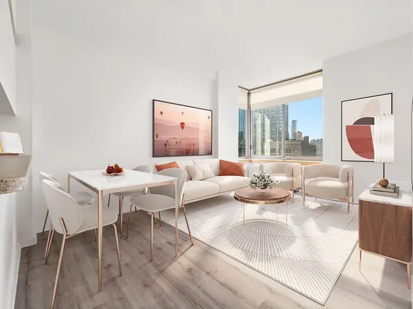 35 West 33rd Street image 1 of 21