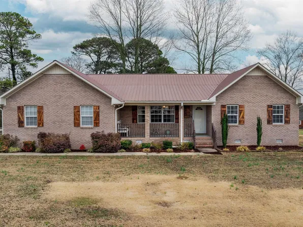 209 Road 1982, Crossville, AL 35962