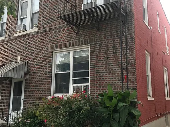 2550 98th St, East Elmhurst, NY 11369
