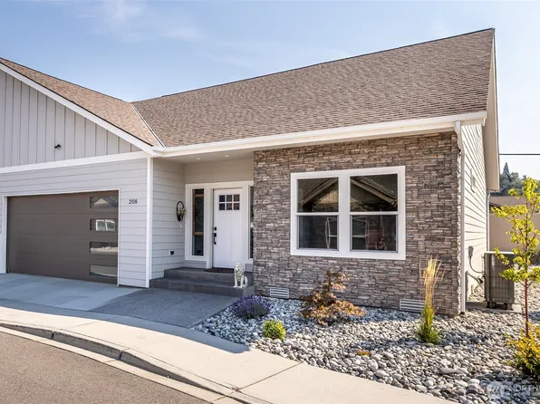 208 Solomon Loop NW, East Wenatchee, WA 98802