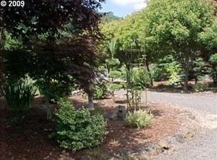 210 Braunda Dr, Roseburg, OR 97471