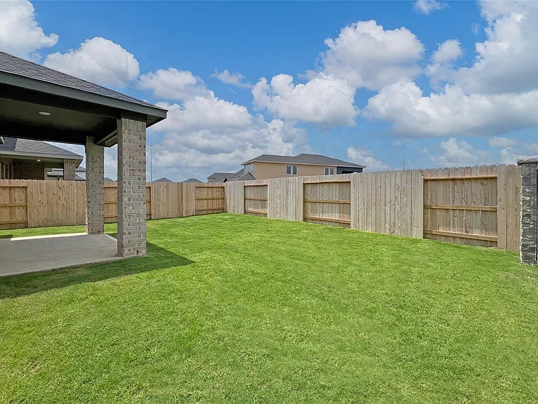 22114 Ingham Bluff Ln — Photo 33
