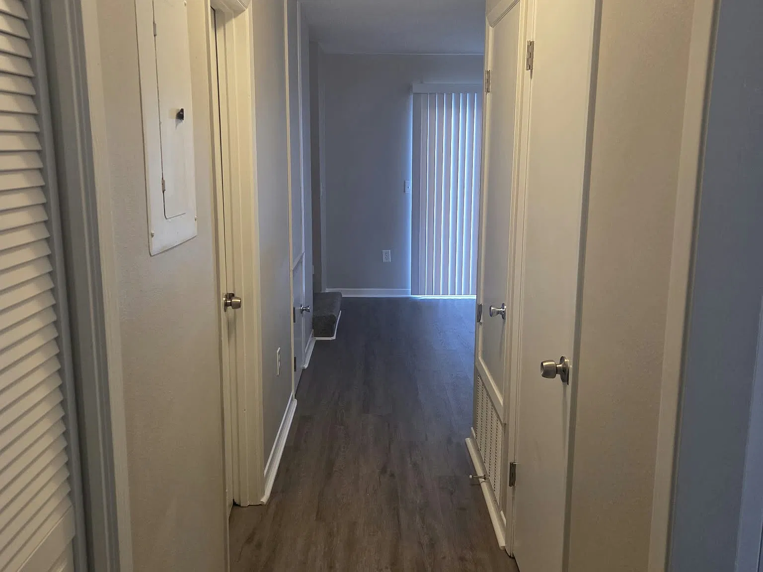 2 bed, 1.5 bath, 1000 sqft, $1,600 — Photo 3