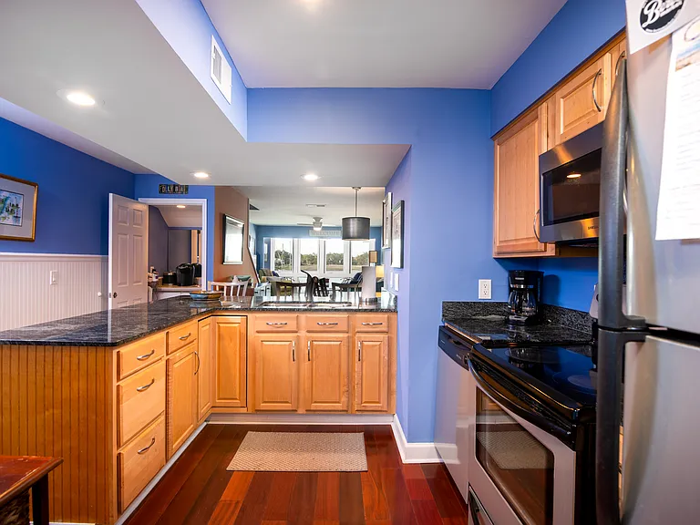 60 W Mariners Cay Dr #60 — Photo 16