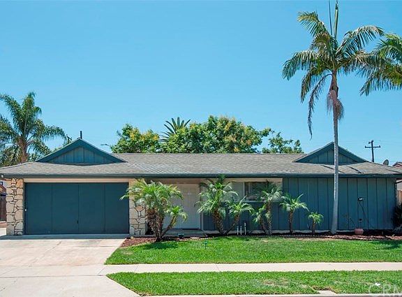 5th image of 604 E Vista Del Playa Ave
