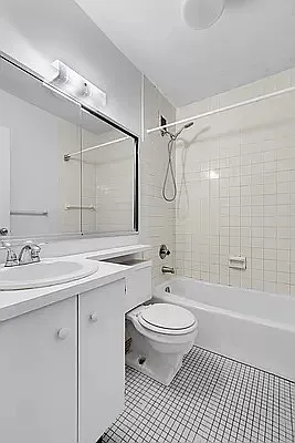 Rented by Corcoran | media 5