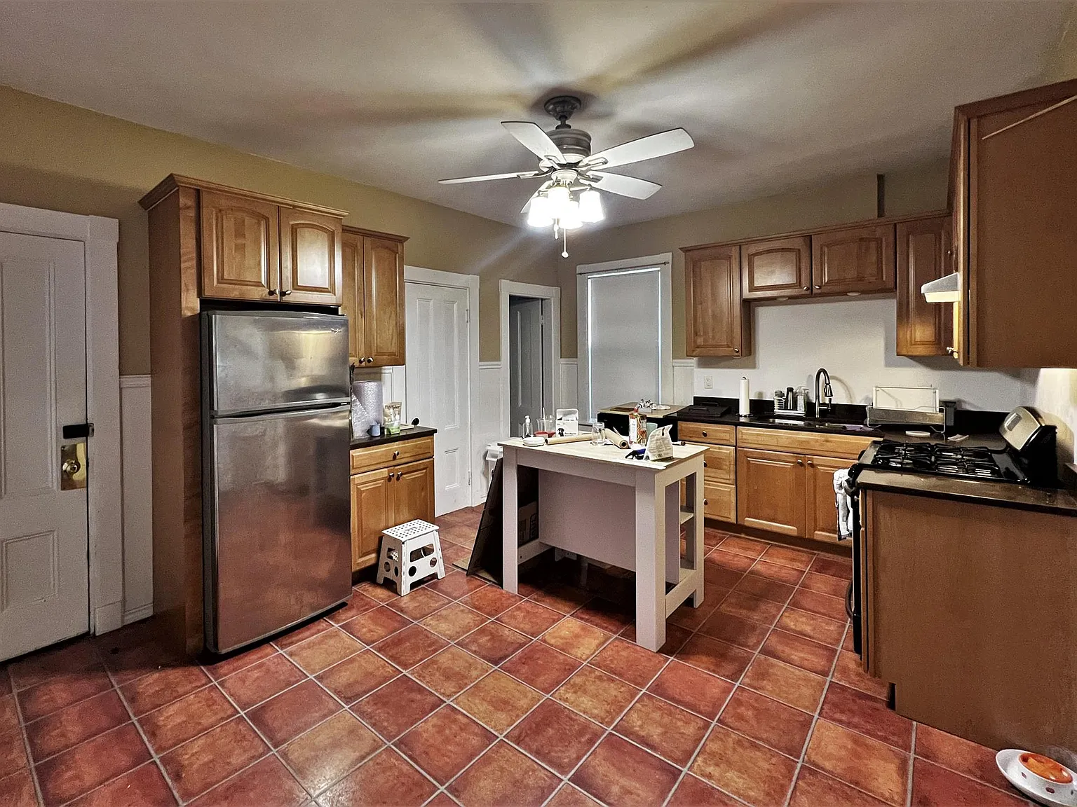 1 bed, 700 sqft, $2,750 — Photo 3