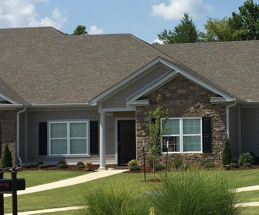 1st image of 52 Moore Farm Cir NW