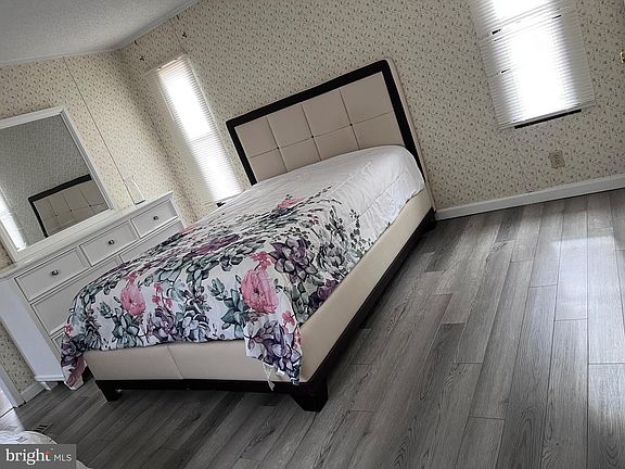 5th image of 8 Merganser Rd