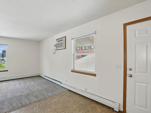 4th image of 419 10th Ave #41903