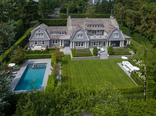 465 Field Point Rd, Greenwich, CT 06830