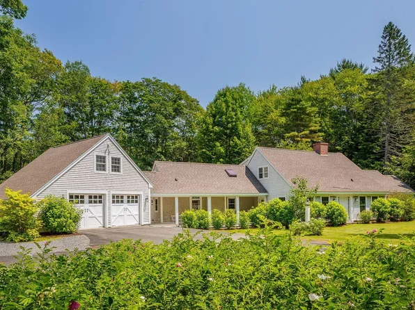 135 Start Road, Camden, ME 04843